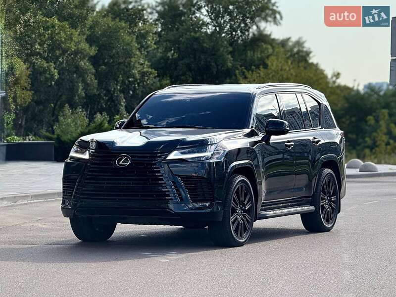 Lexus LX 2021