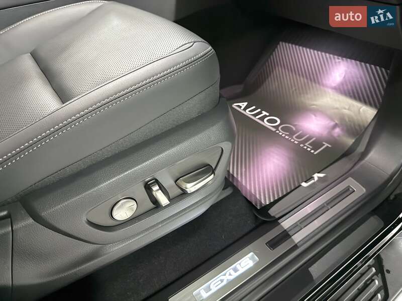 Позашляховик / Кросовер Lexus LX 2025 в Дніпрі