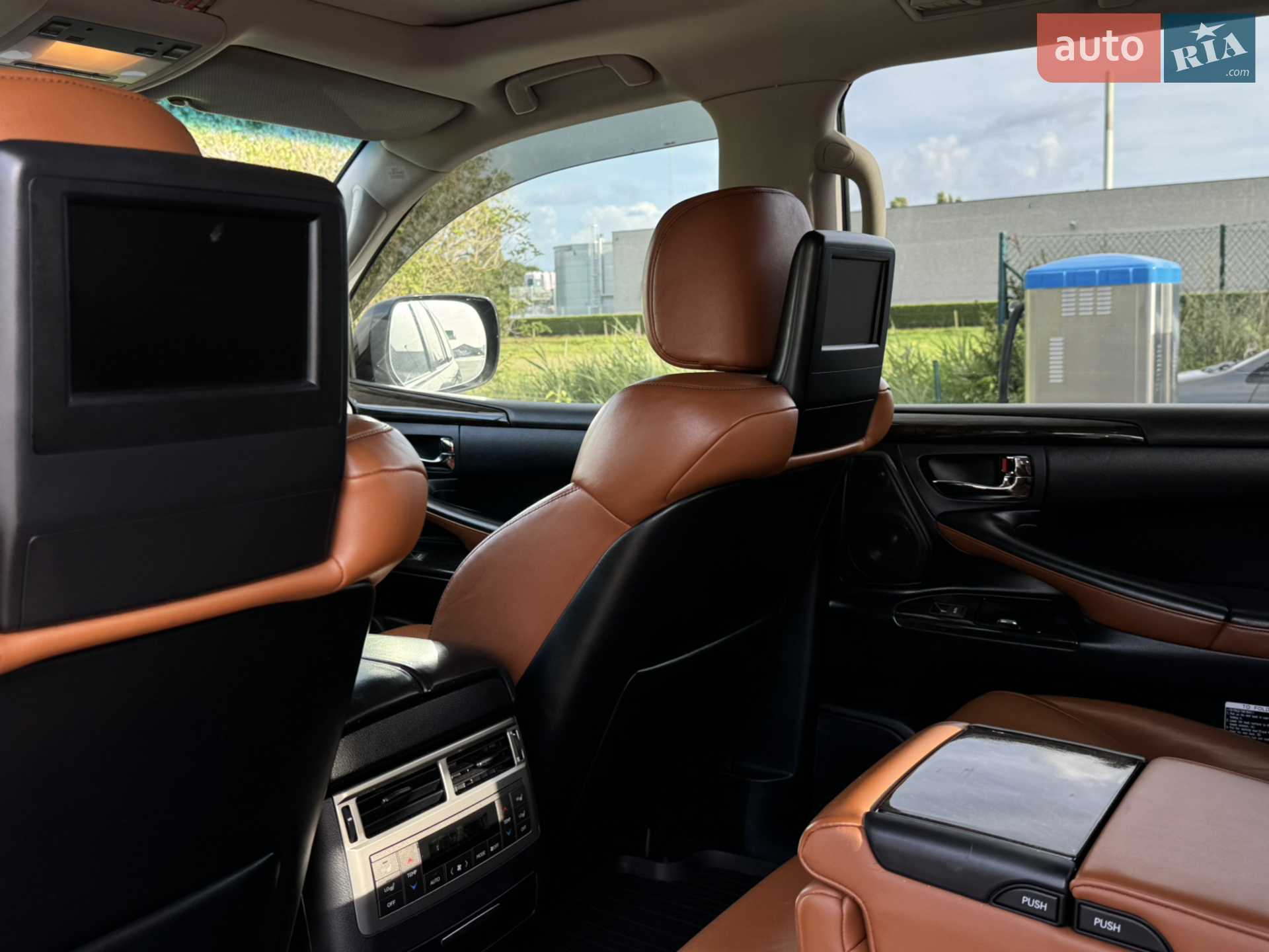 2012 Lexus LX - мініатюра 7