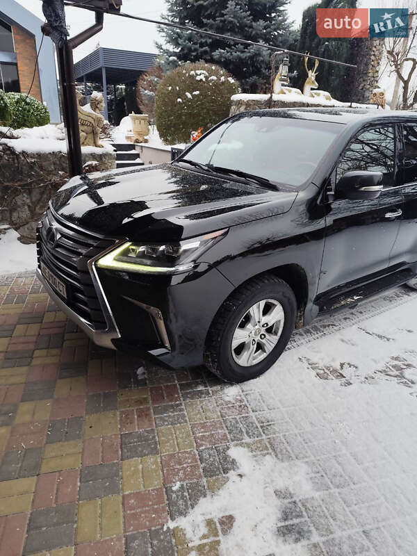 Внедорожник / Кроссовер Lexus LX 2017 в Днепре