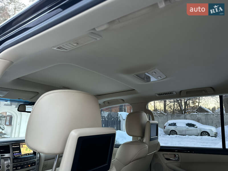 Внедорожник / Кроссовер Lexus LX 2013 в Киеве