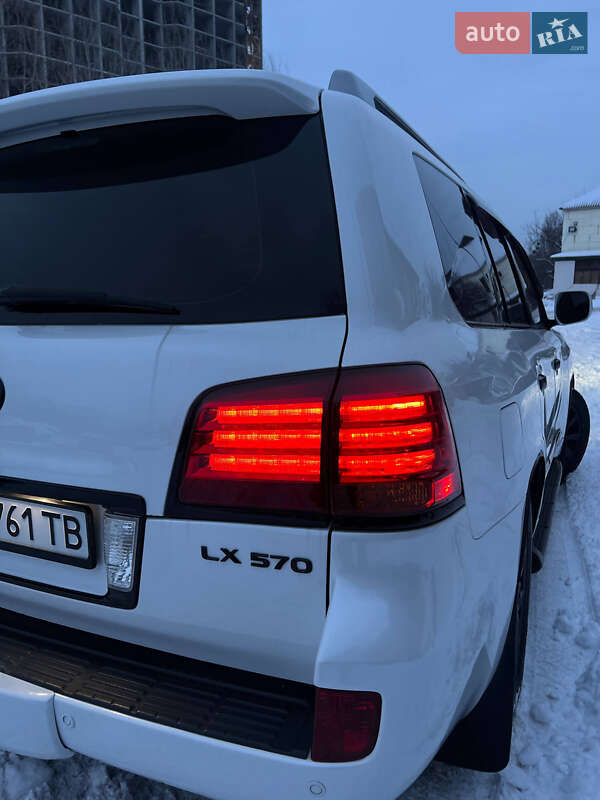 Позашляховик / Кросовер Lexus LX 2008 в Черкасах