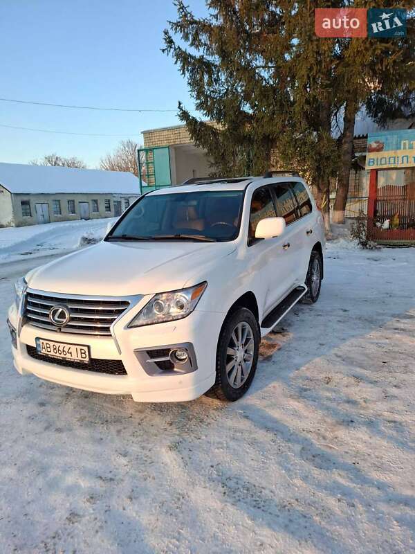 Внедорожник / Кроссовер Lexus LX 2011 в Виннице