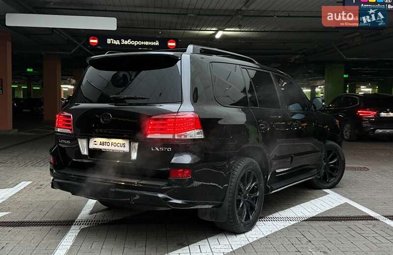 Внедорожник / Кроссовер Lexus LX 2012 в Киеве