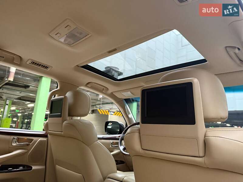 Внедорожник / Кроссовер Lexus LX 2012 в Киеве