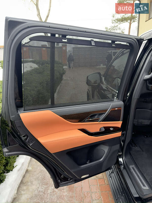 Позашляховик / Кросовер Lexus LX 2023 в Києві