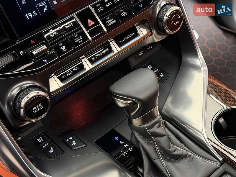 Внедорожник / Кроссовер Lexus LX 2023 в Киеве фото 29 Внедорожник / Кроссовер Lexus LX 2023 в Киеве