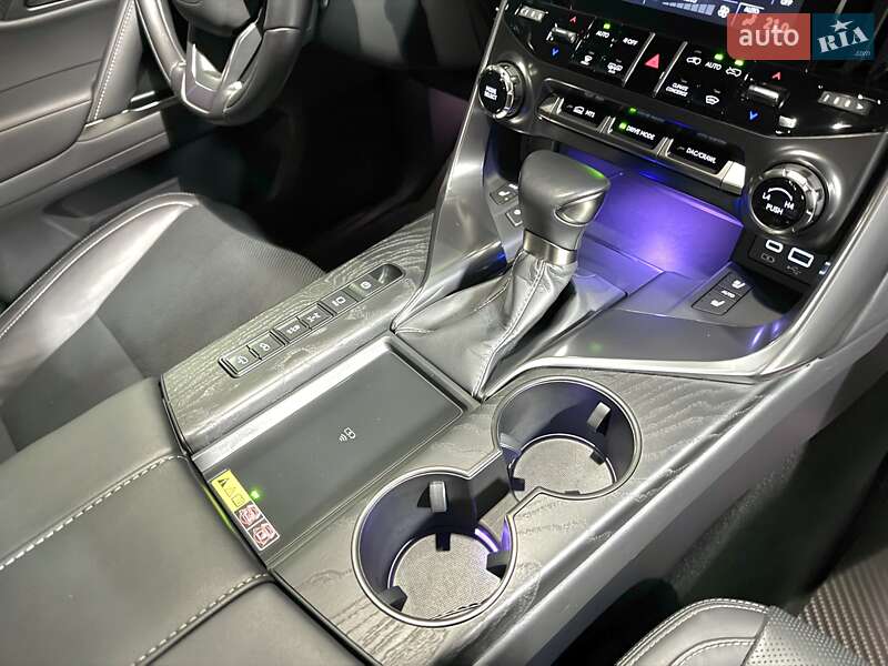 Внедорожник / Кроссовер Lexus LX 2023 в Днепре фото 40 Внедорожник / Кроссовер Lexus LX 2023 в Днепре