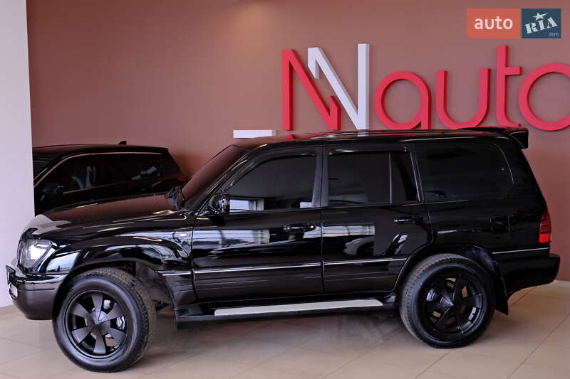 Позашляховик / Кросовер Lexus LX 2003 в Одесі