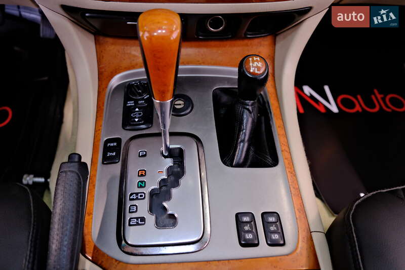 Позашляховик / Кросовер Lexus LX 2003 в Одесі