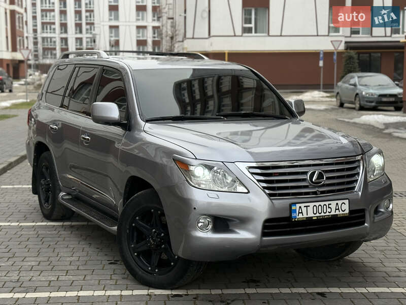 Lexus LX 2008