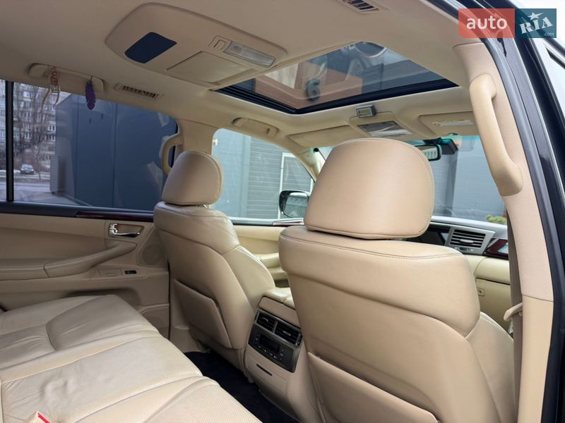 Внедорожник / Кроссовер Lexus LX 2011 в Киеве