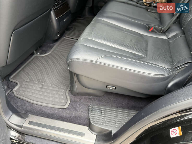 Внедорожник / Кроссовер Lexus LX 2016 в Киеве