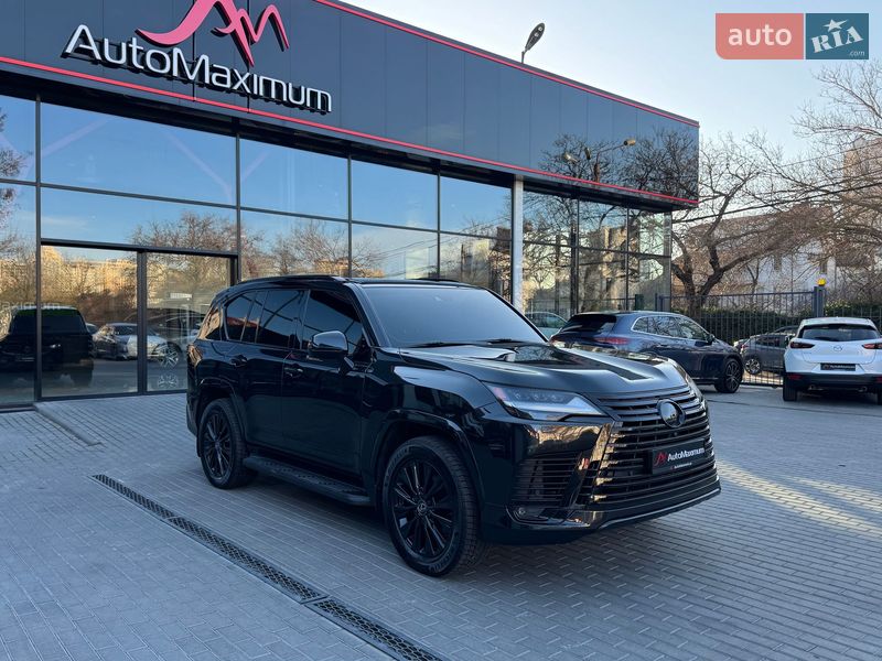 Lexus LX 2023