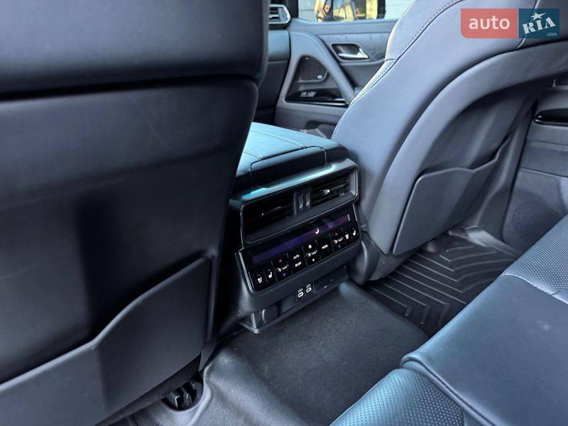 Позашляховик / Кросовер Lexus LX 2023 в Одесі