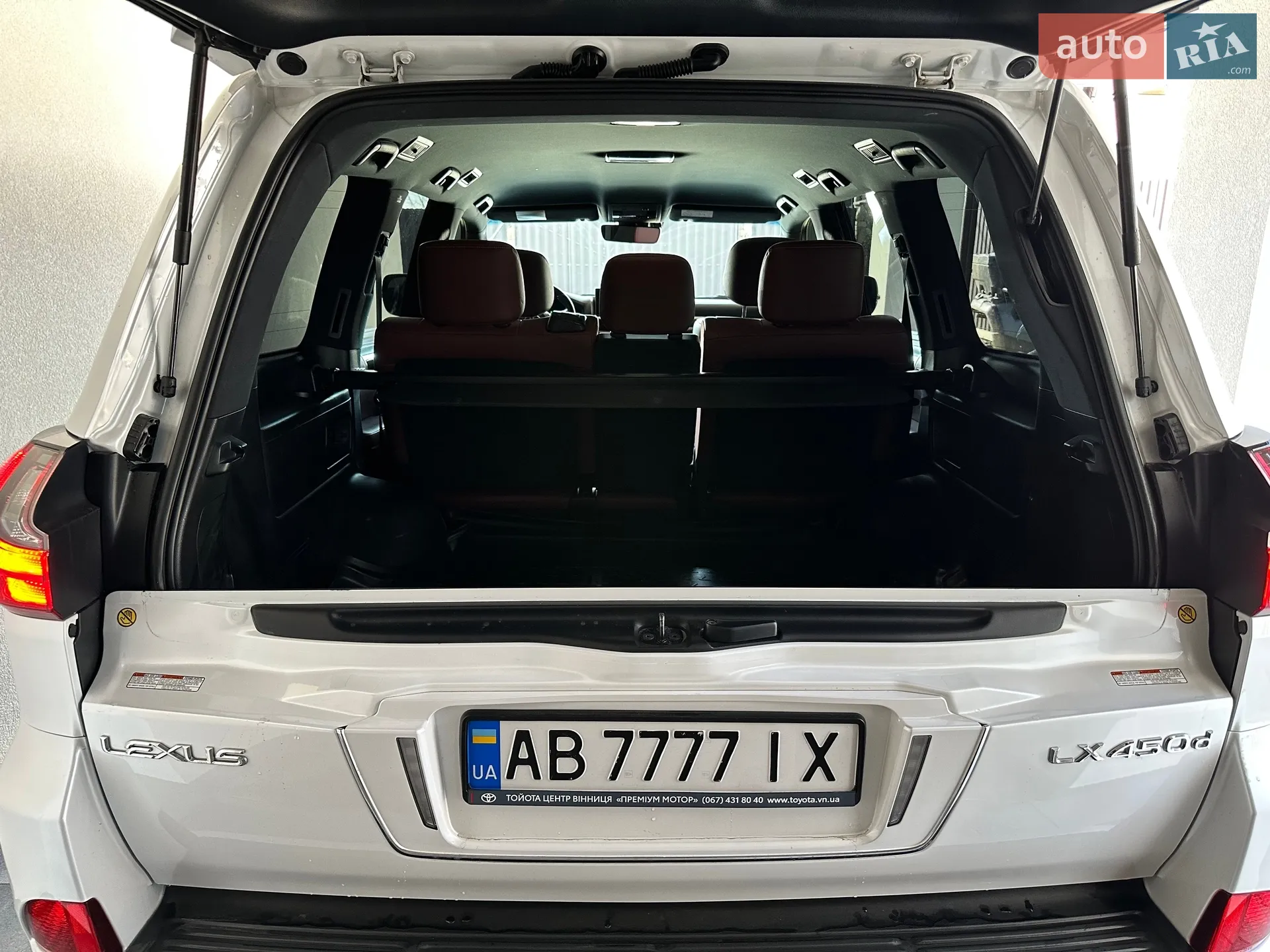 2019 Lexus LX - мініатюра 8