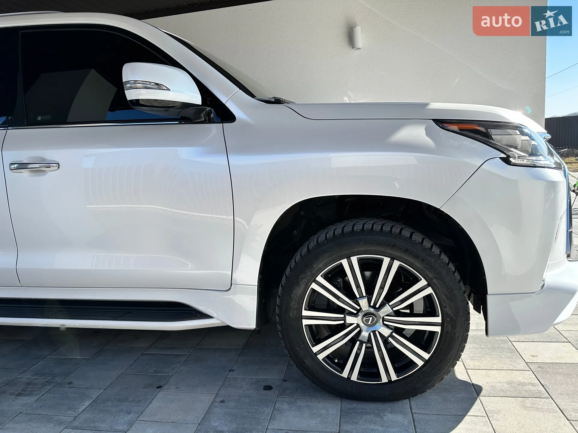 2019 Lexus LX - мініатюра 10