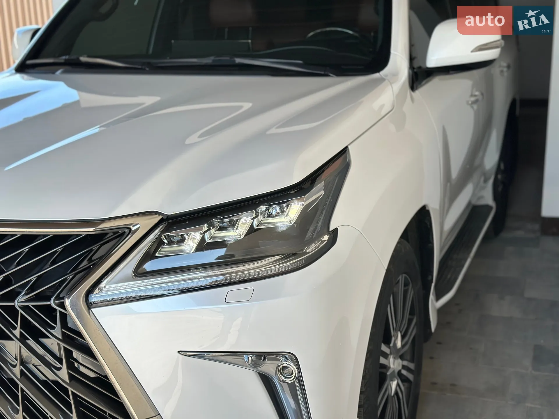 2019 Lexus LX - мініатюра 29