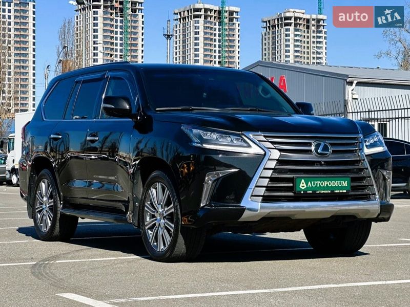 Внедорожник / Кроссовер Lexus LX 2015 в Киеве
