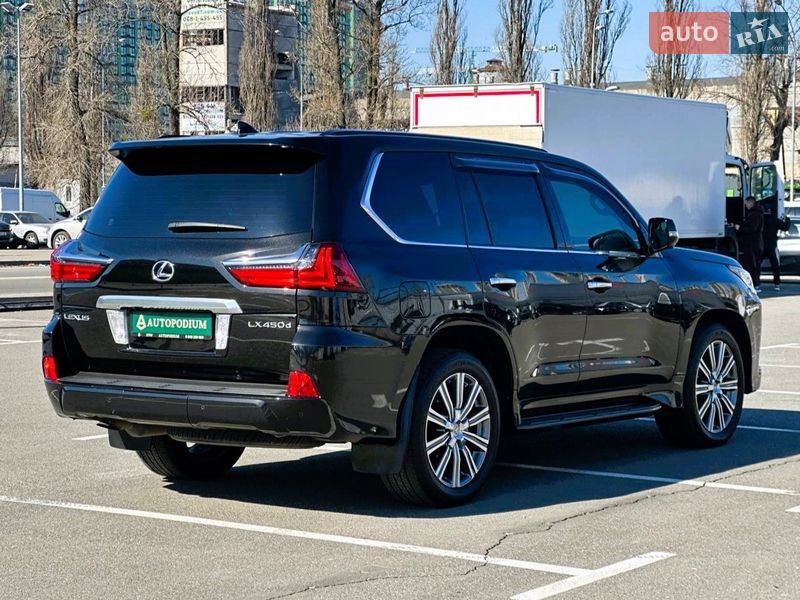 Внедорожник / Кроссовер Lexus LX 2015 в Киеве