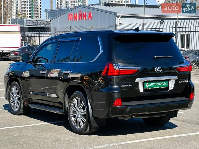 Внедорожник / Кроссовер Lexus LX 2015 в Киеве