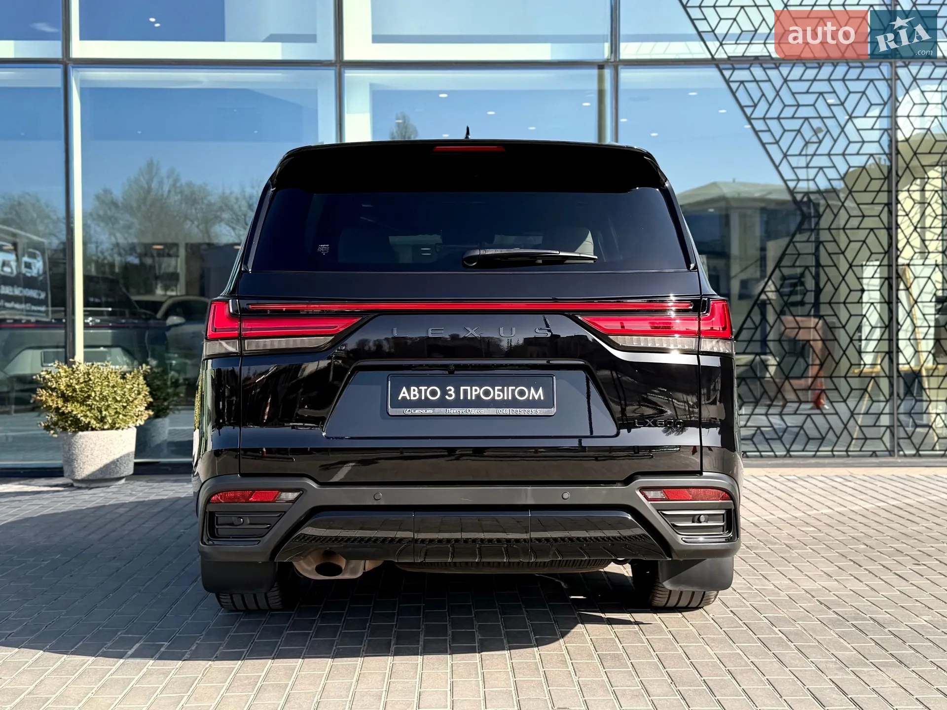 2023 Lexus LX - мініатюра 3