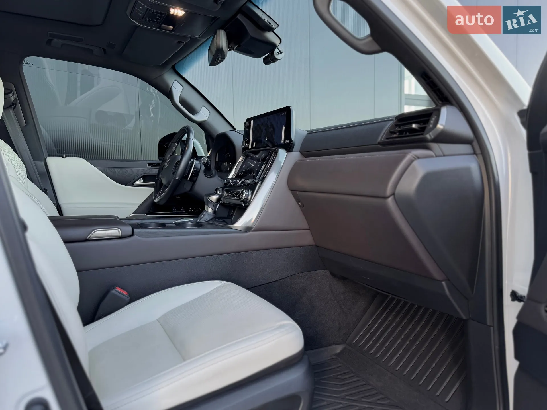 2023 Lexus LX - мініатюра 13