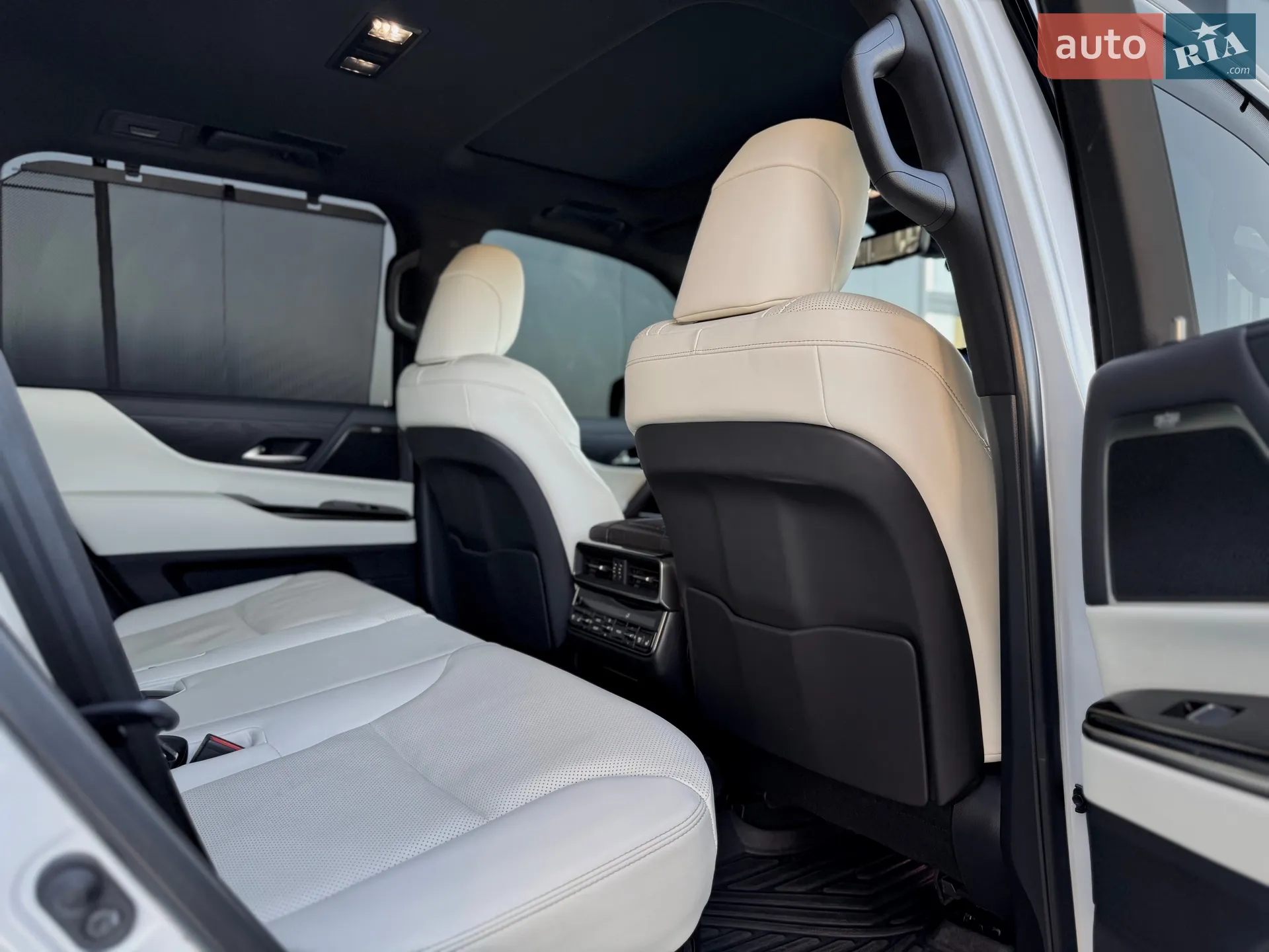 2023 Lexus LX - мініатюра 15