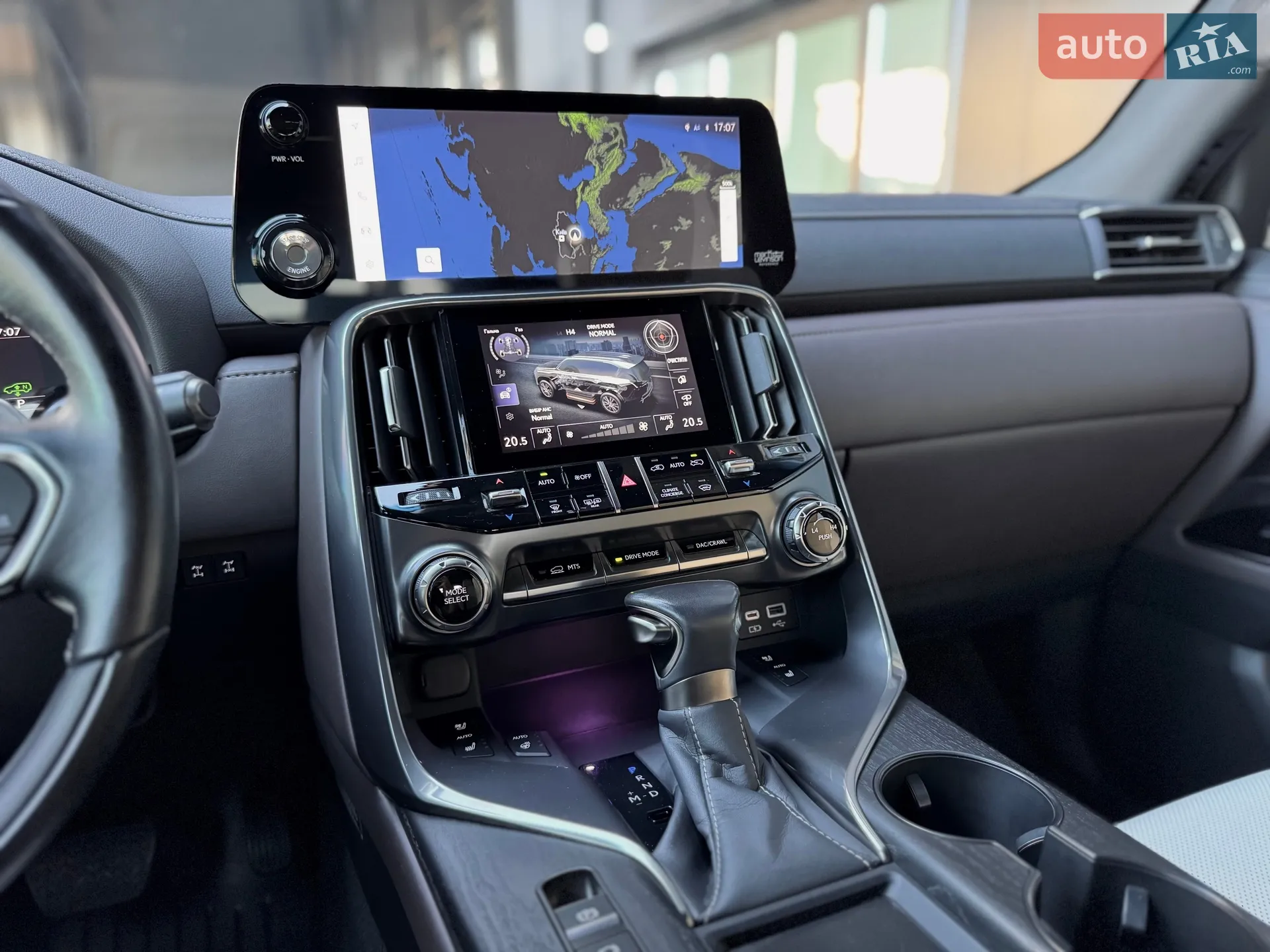 2023 Lexus LX - мініатюра 22