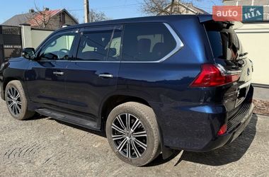 Позашляховик / Кросовер Lexus LX 2016 в Львові
