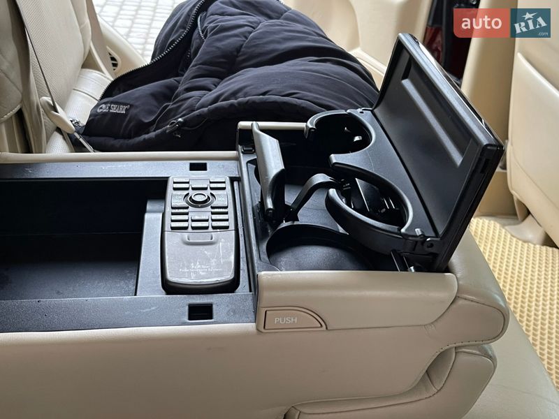 Внедорожник / Кроссовер Lexus LX 2011 в Львове