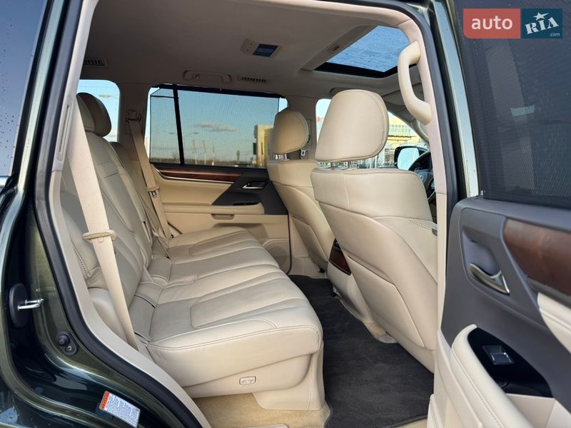 Позашляховик / Кросовер Lexus LX 2021 в Києві