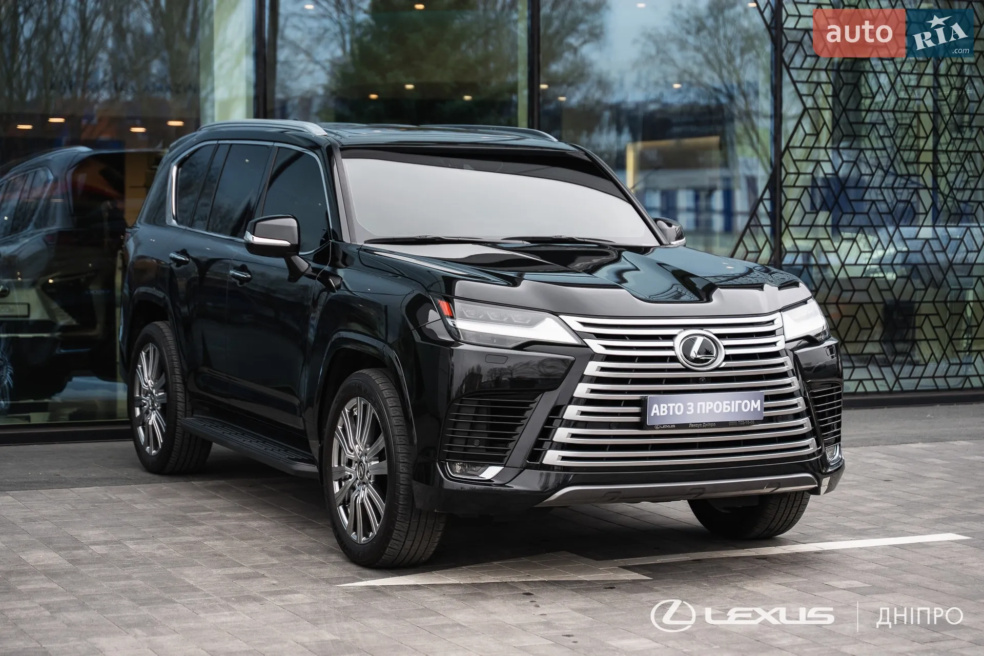 2023 Lexus LX - мініатюра 5