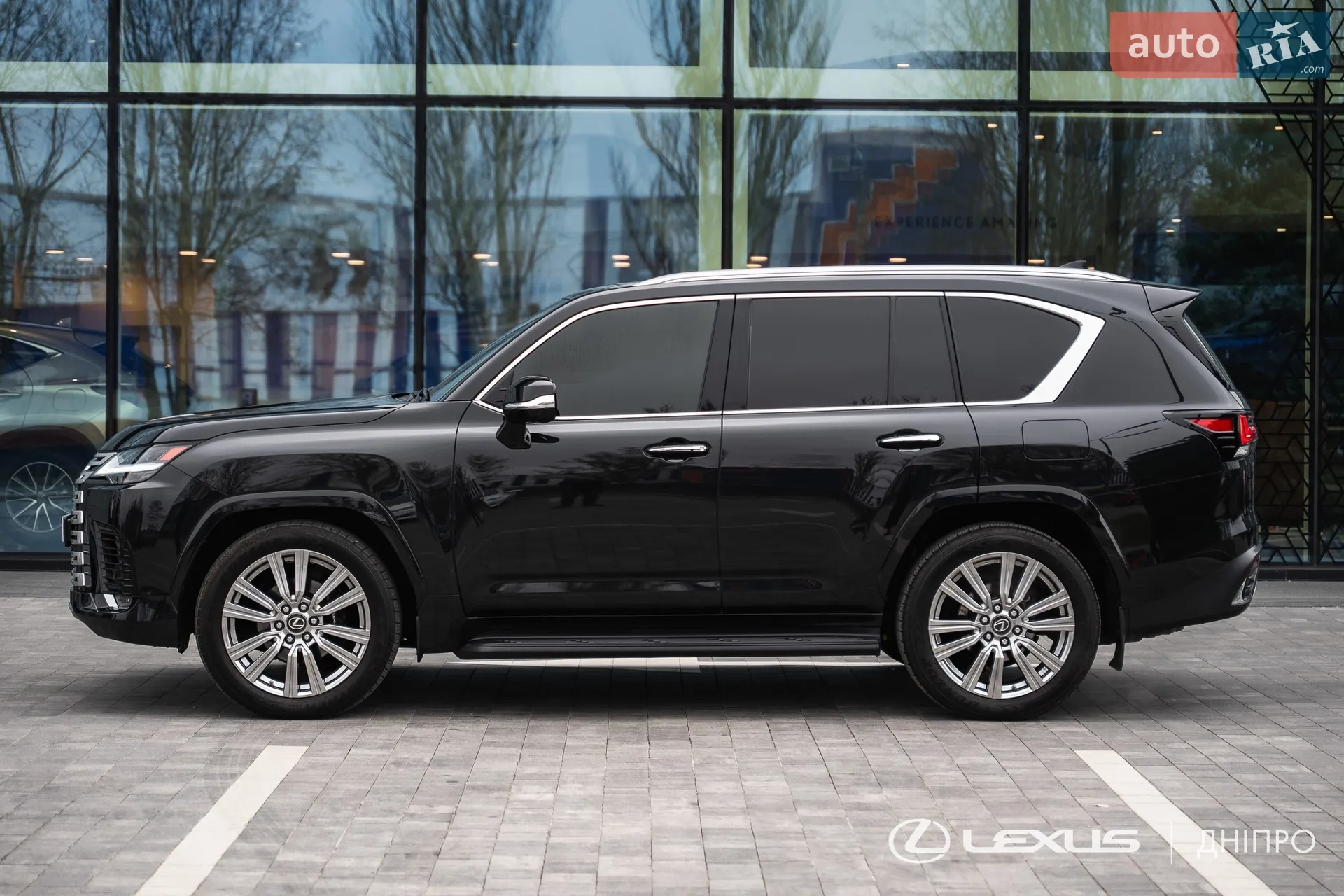2023 Lexus LX - мініатюра 6