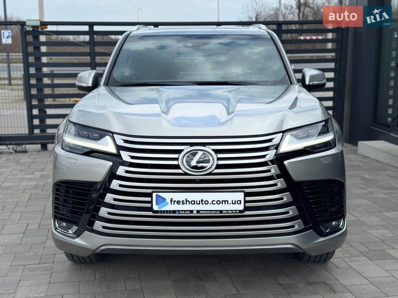 Внедорожник / Кроссовер Lexus LX 2022 в Ровно