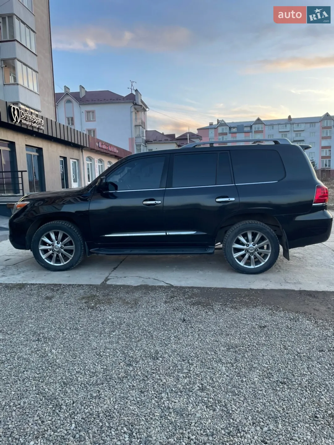 2010 Lexus LX - мініатюра 6