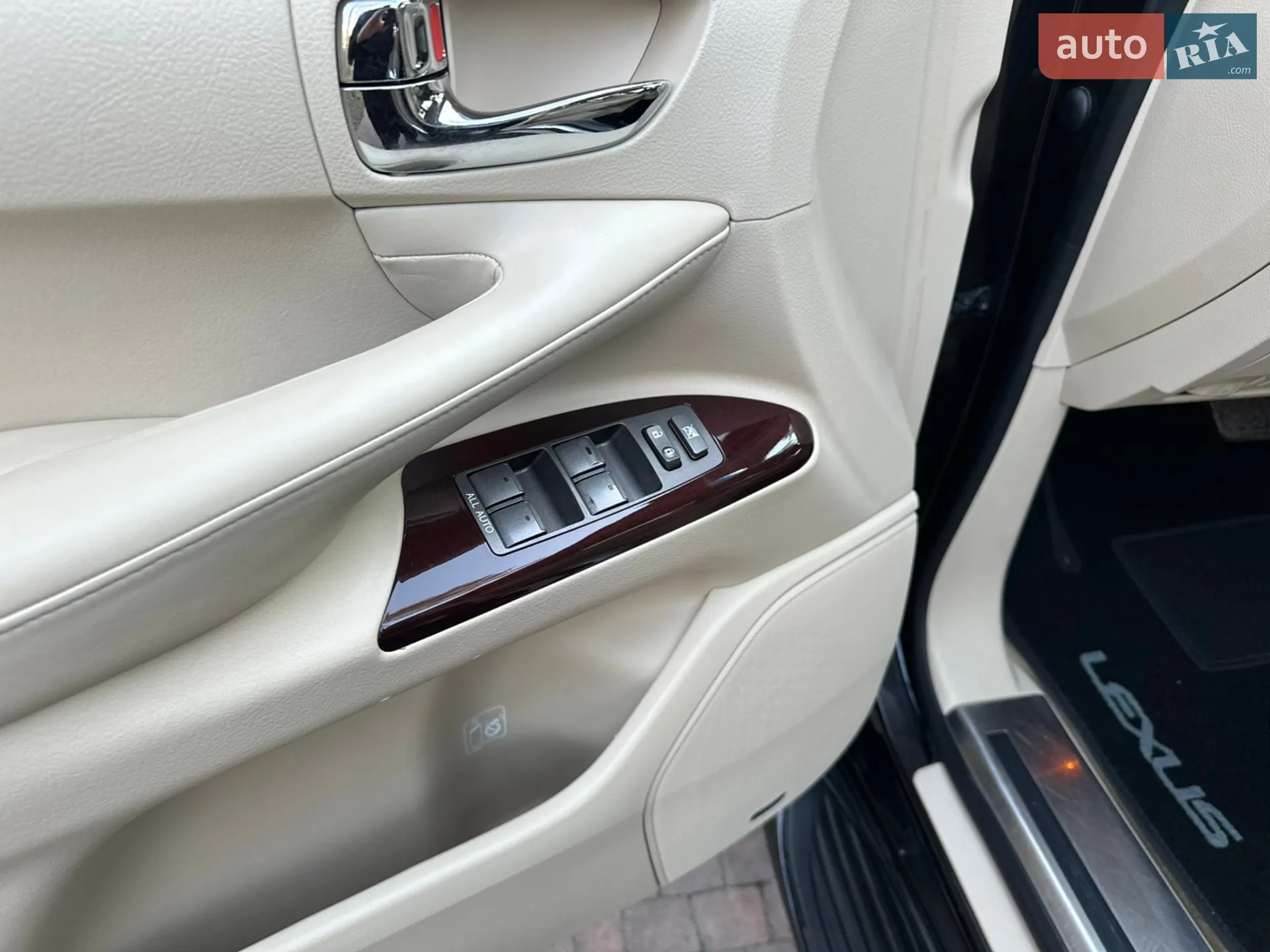 2013 Lexus LX - мініатюра 58