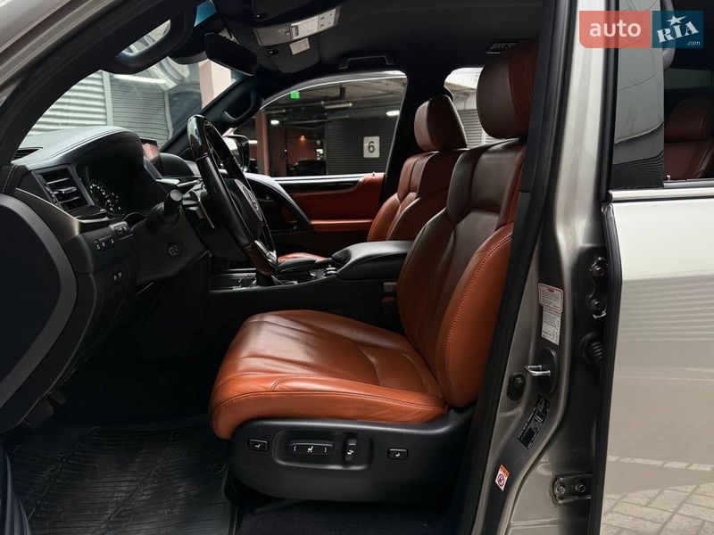 Внедорожник / Кроссовер Lexus LX 2017 в Киеве фото 11 Внедорожник / Кроссовер Lexus LX 2017 в Киеве
