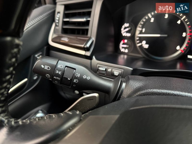 Внедорожник / Кроссовер Lexus LX 2017 в Киеве фото 16 Внедорожник / Кроссовер Lexus LX 2017 в Киеве