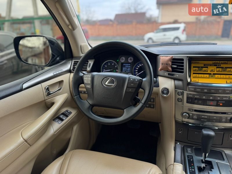 Внедорожник / Кроссовер Lexus LX 2010 в Бердичеве