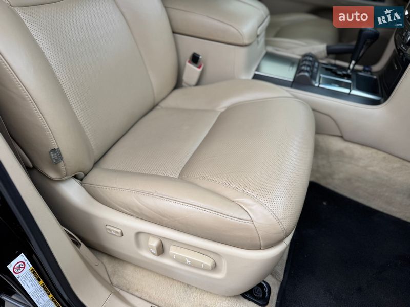 Внедорожник / Кроссовер Lexus LX 2010 в Бердичеве