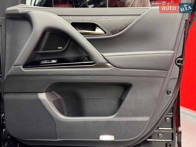 Позашляховик / Кросовер Lexus LX 2025 в Києві