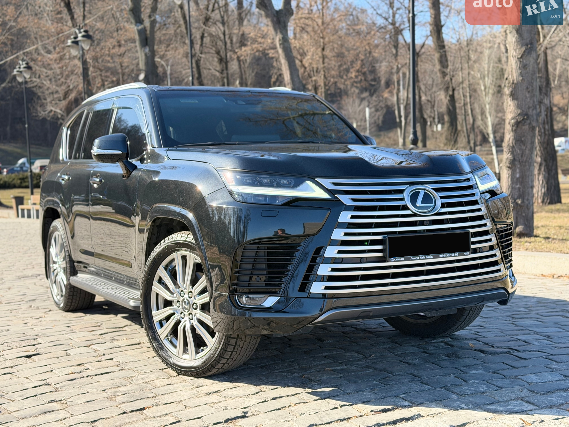 2022 Lexus LX - мініатюра 2