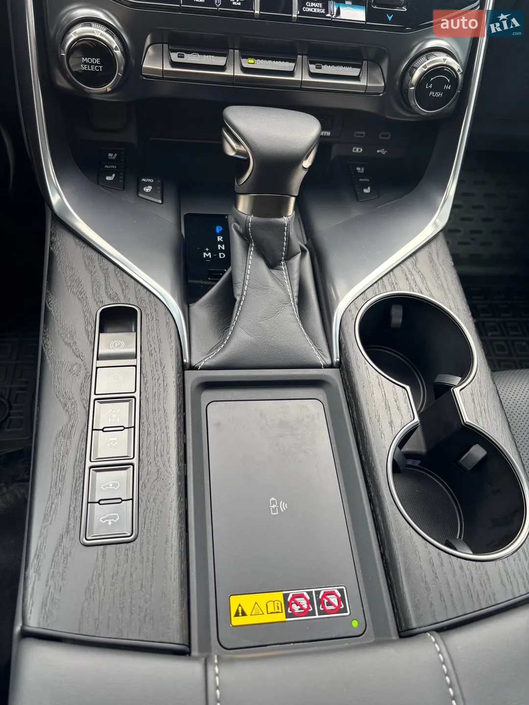 2025 Lexus LX - мініатюра 23