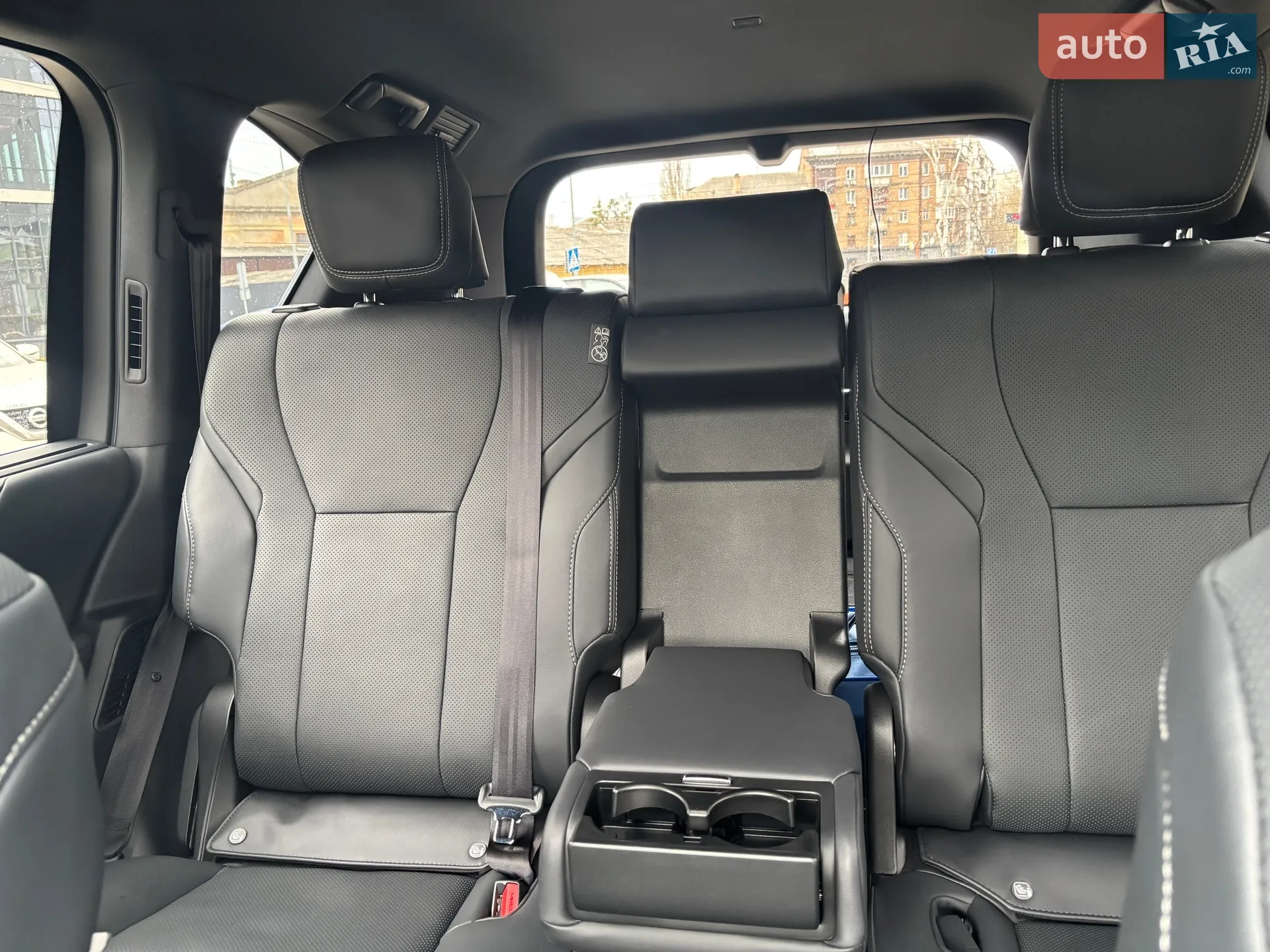 2025 Lexus LX - мініатюра 25
