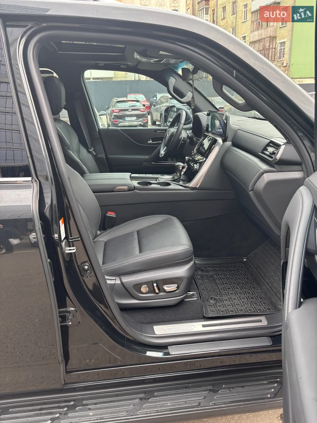 2025 Lexus LX - мініатюра 27
