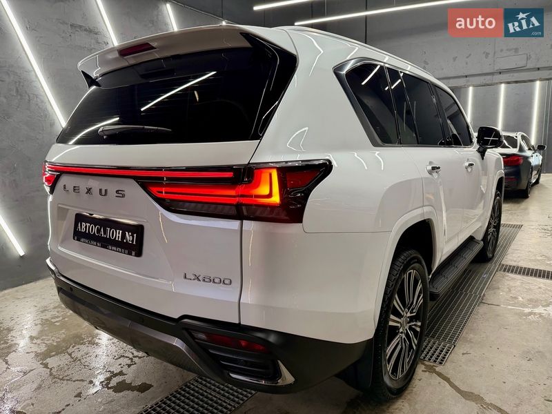 Внедорожник / Кроссовер Lexus LX 2022 в Киеве