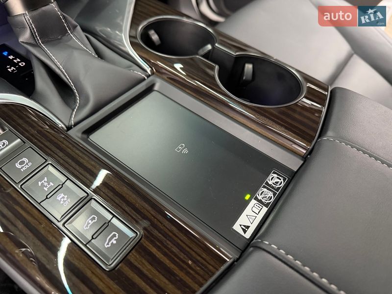 Внедорожник / Кроссовер Lexus LX 2022 в Киеве