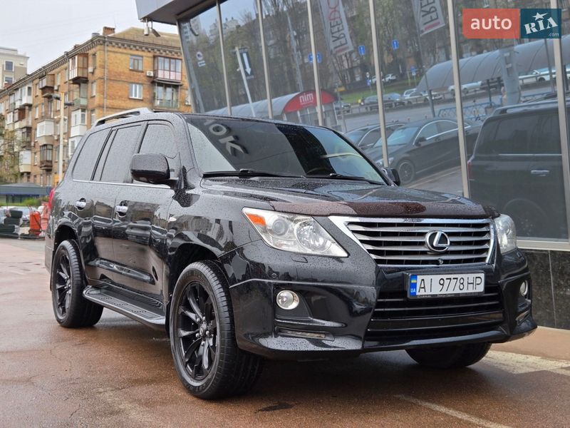 Lexus LX 2010 Lexus LX 2010