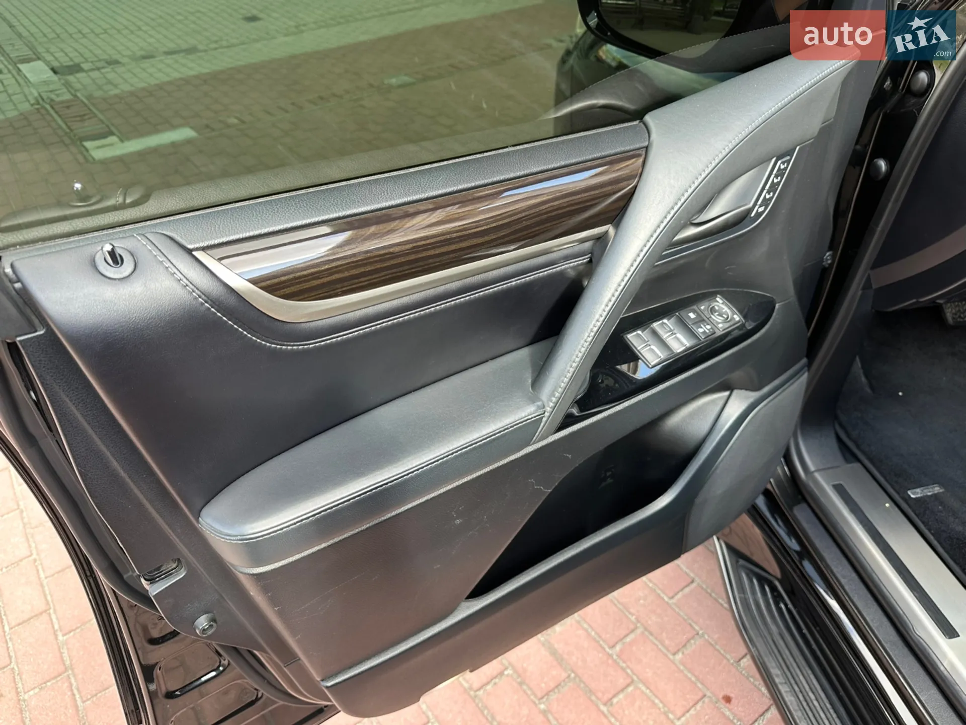 2020 Lexus LX - мініатюра 23